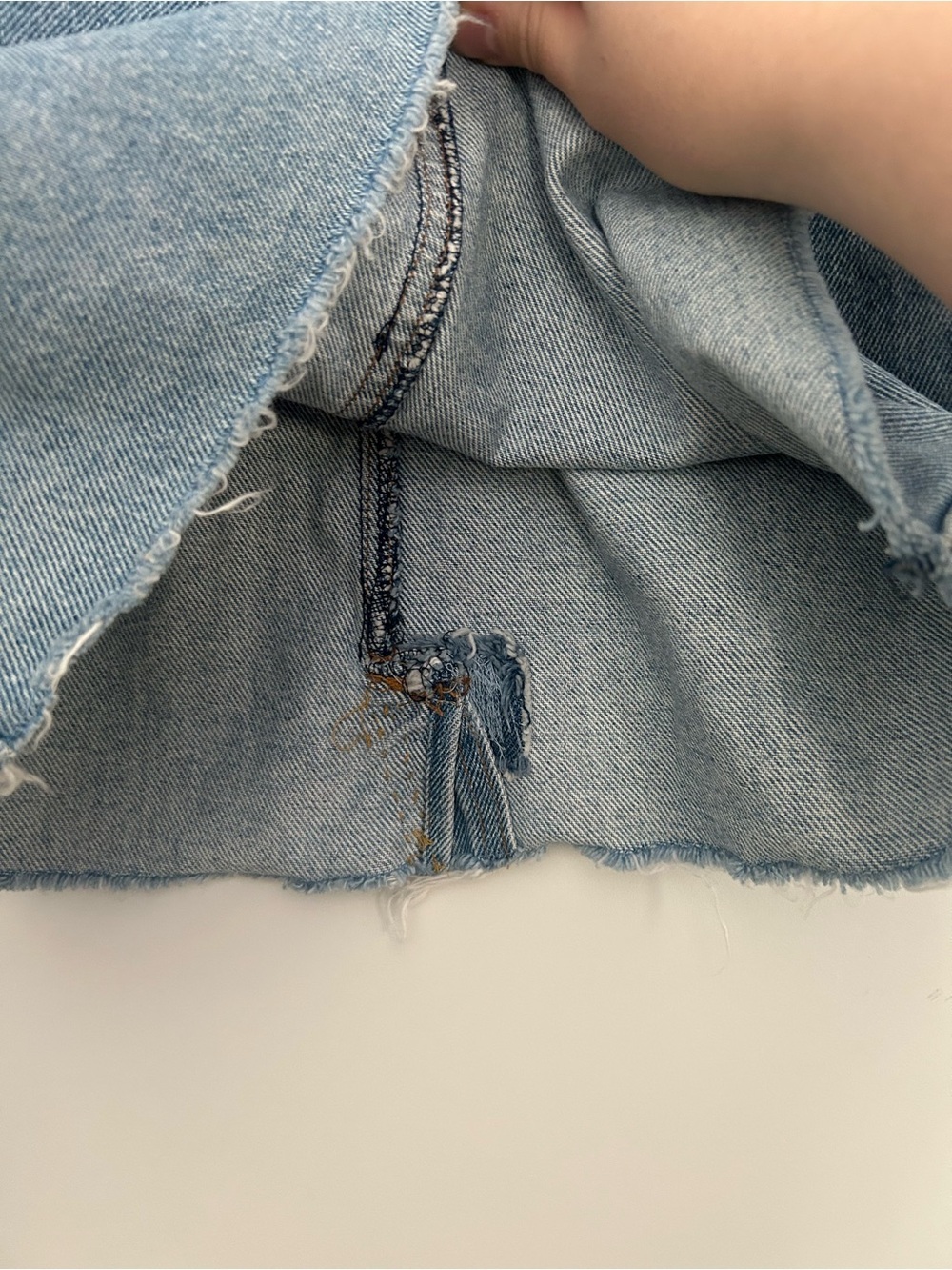 Vintage 2000s Y2K Gap Denim Mini Cut Off Hem Skirt - Picture 5 of 7
